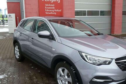 Opel Grandland (X) 24.000 km 18.900 &euro; Biberach 88400