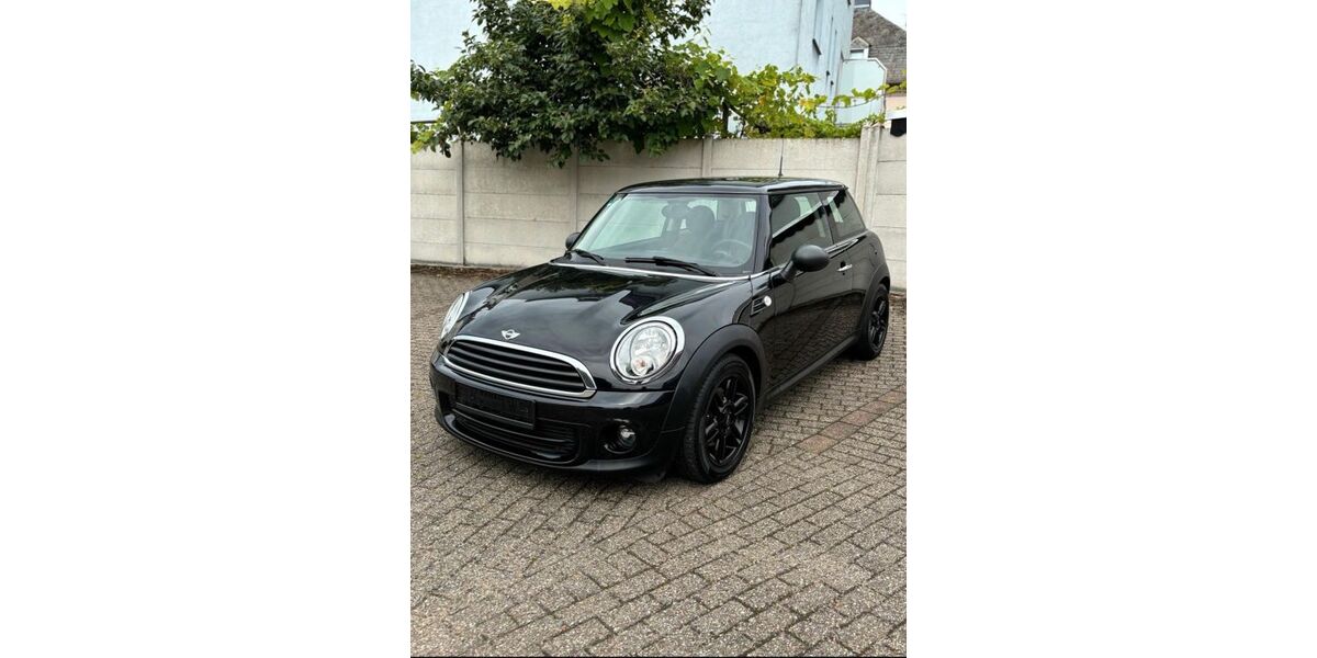 Mini ONE 156.000 km 4.850 &euro; Worms 67549