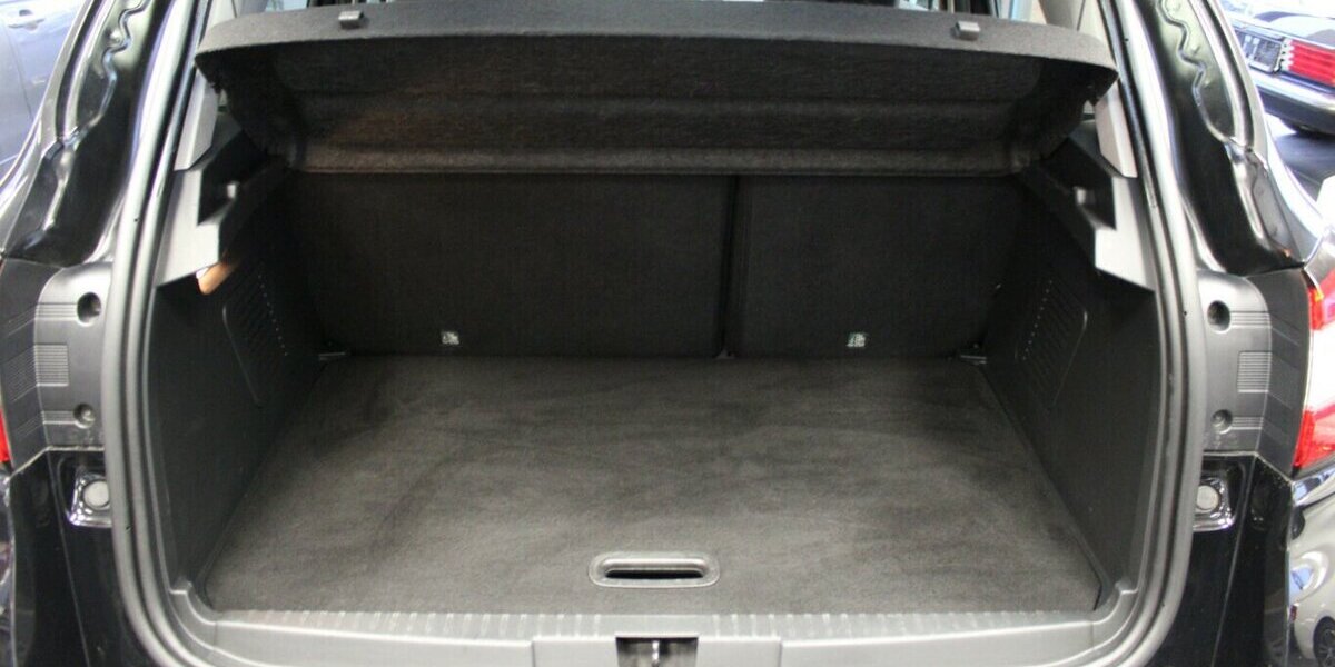 Renault Captur TCe 90 Experience 49.630 km 9.980 &euro; Euskirchen 53881