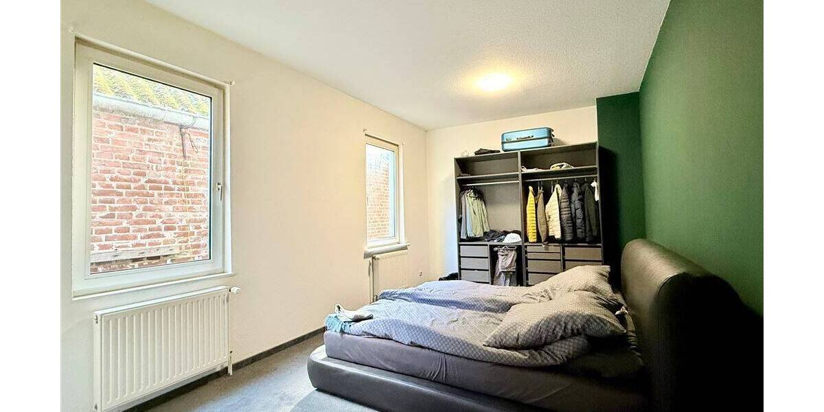 Zimmer Aurich Innenstadt - 3 Zimmer, 95 m&sup2;, 650&euro; | Angebot:25986236