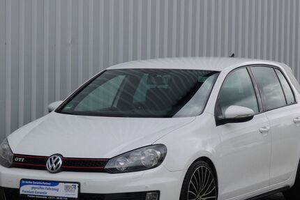 VW Golf 122.000 km 11.990 € Großheubach 63920
