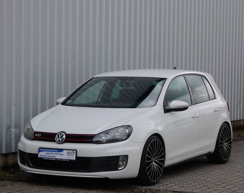 VW Golf 122.000 km 11.990 € Großheubach 63920