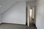 Moderne Dachgeschosswohnung in ruhiger Lage - Dachgeschoßwohnung Königswinter | Angebot:24863857