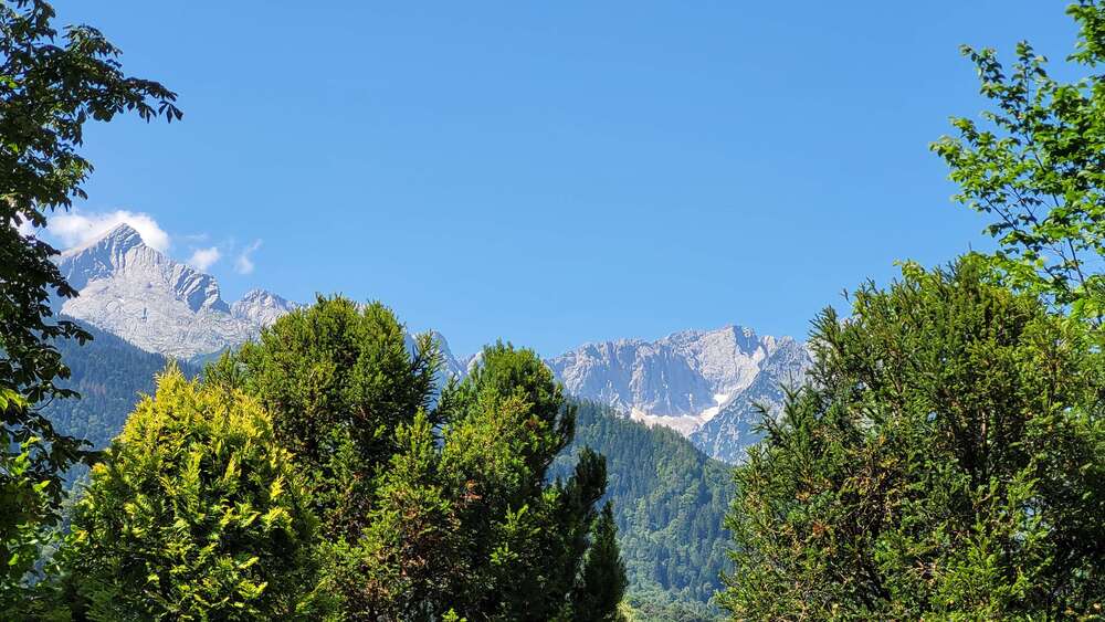Etagenwohnung Garmisch-Partenkirchen Partenkirchen - 2 Zimmer, 86 m&sup2;, 395.000&euro; | Angebot:27112386