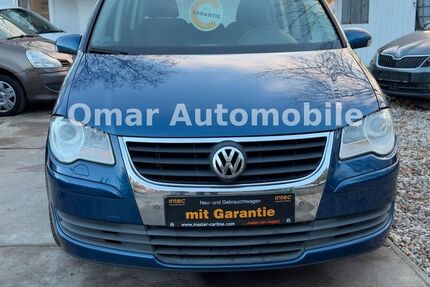VW Touran 213.000 km 3.999 &euro; Berlin 12353