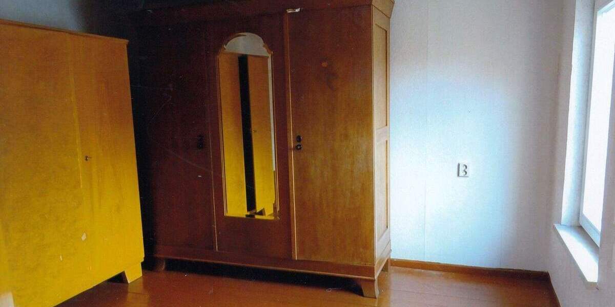 Einfamilienhaus Kaltennordheim - 1 Zimmer, 193 m&sup2;, 75.000&euro; | Angebot:26656906