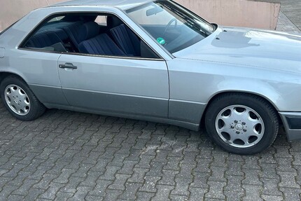 Mercedes-Benz CE 300 198.900 km 7.600 &euro; Bad Schwalbach 65307