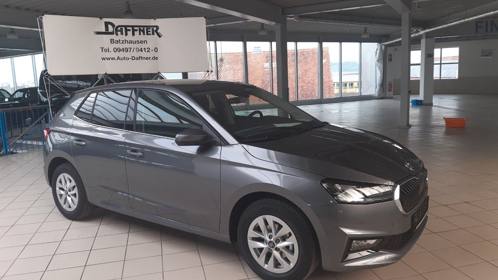 Skoda Fabia 2.450 km 18.290 &euro; Batzhausen 92358