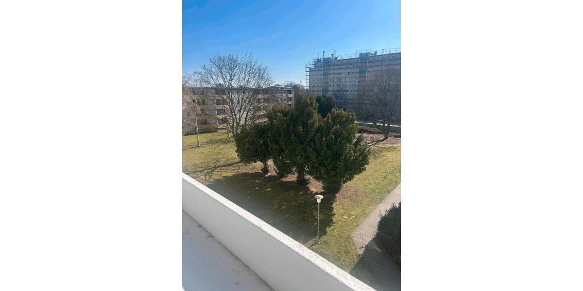 Etagenwohnung Berlin Spandau - 2 Zimmer, 65 m&sup2;, 1.170&euro; | Angebot:26035652