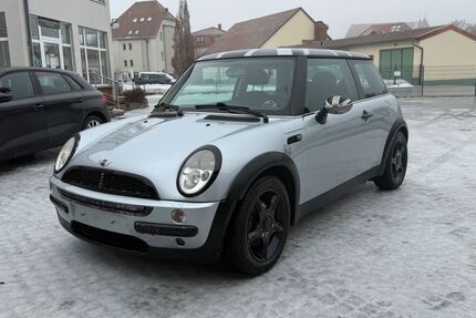 Mini ONE 174.700 km 1.300 &euro; Luckau 15926