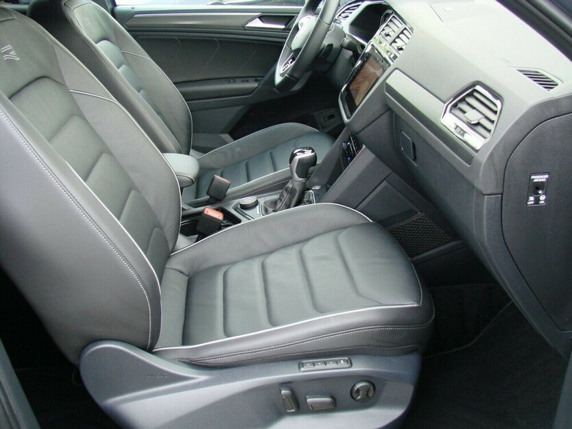 Tiguan 2.0TSI R-Line 4Motion 360° IQ-Light ACC