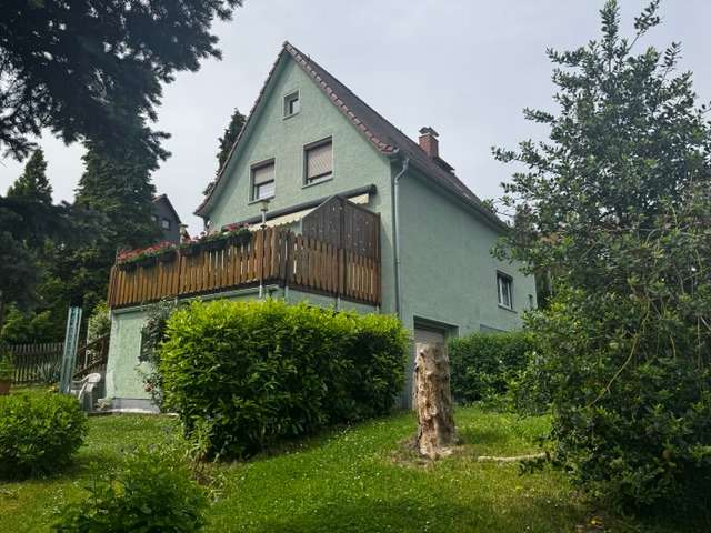 Einfamilienhaus Freital - 4 Zimmer, 105 m&sup2;, 238.000&euro; | Angebot:27022961