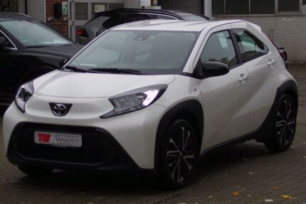 Toyota Aygo (X) 8.882 km 15.950 € Berlin 13403