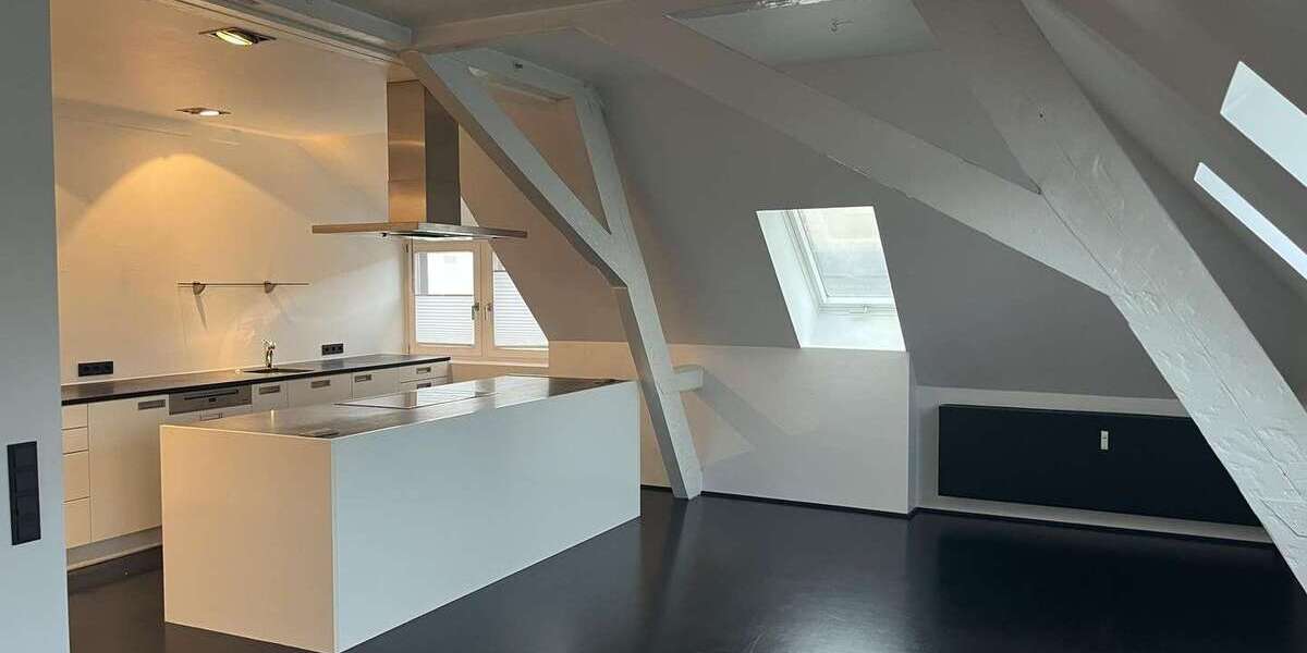 Wohnung zum Mieten in Singen 2.480 € 283.02 m² 5 zimmer