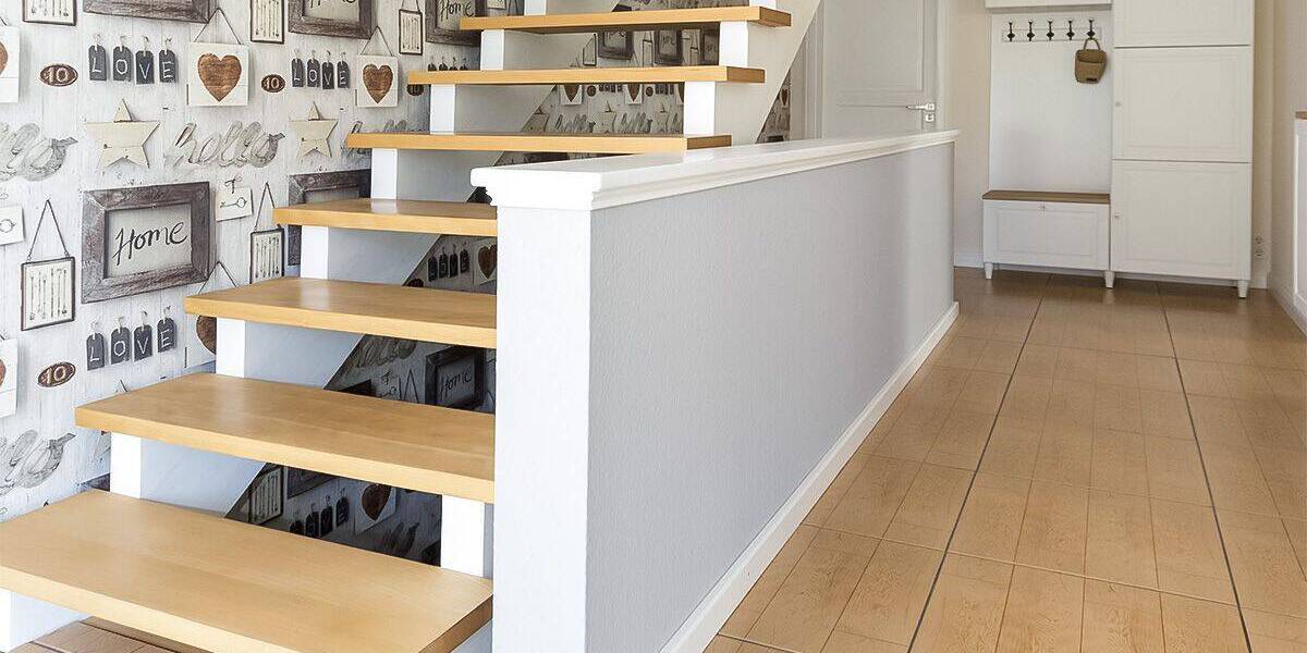 . Ihr Traumhaus im Donautal . modernisiert, vielseitig und sofort bezugsfertig 8 zimmer