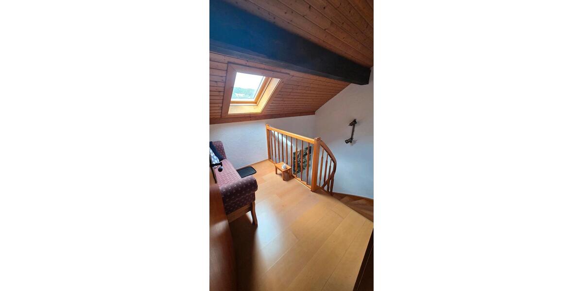 Mehrfamilienhaus, Wohnhaus Breuberg - 7 Zimmer, 198 m&sup2;, 2.500&euro; | Angebot:26693524