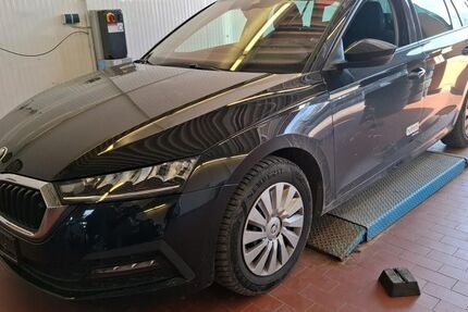 Skoda Octavia 136.000 km 17.440 &euro; Cadolzburg bei Nürnberg 90556
