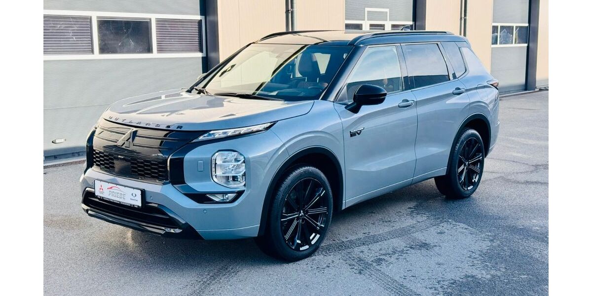 Mitsubishi Outlander 18.000 km 53.990 &euro; Heidenau 01809