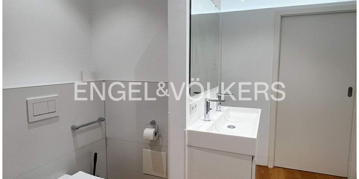 Etagenwohnung Tübingen Südstadt - 5 Zimmer, 135 m&sup2;, 2.350&euro; | Angebot:24137954