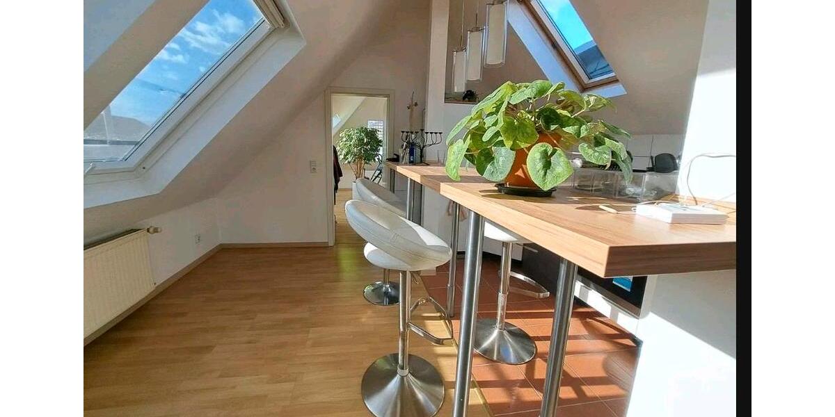Dachgeschoßwohnung Frankfurt am Main Gallus - 3 Zimmer, 77 m&sup2;, 1.150&euro; | Angebot:25420638