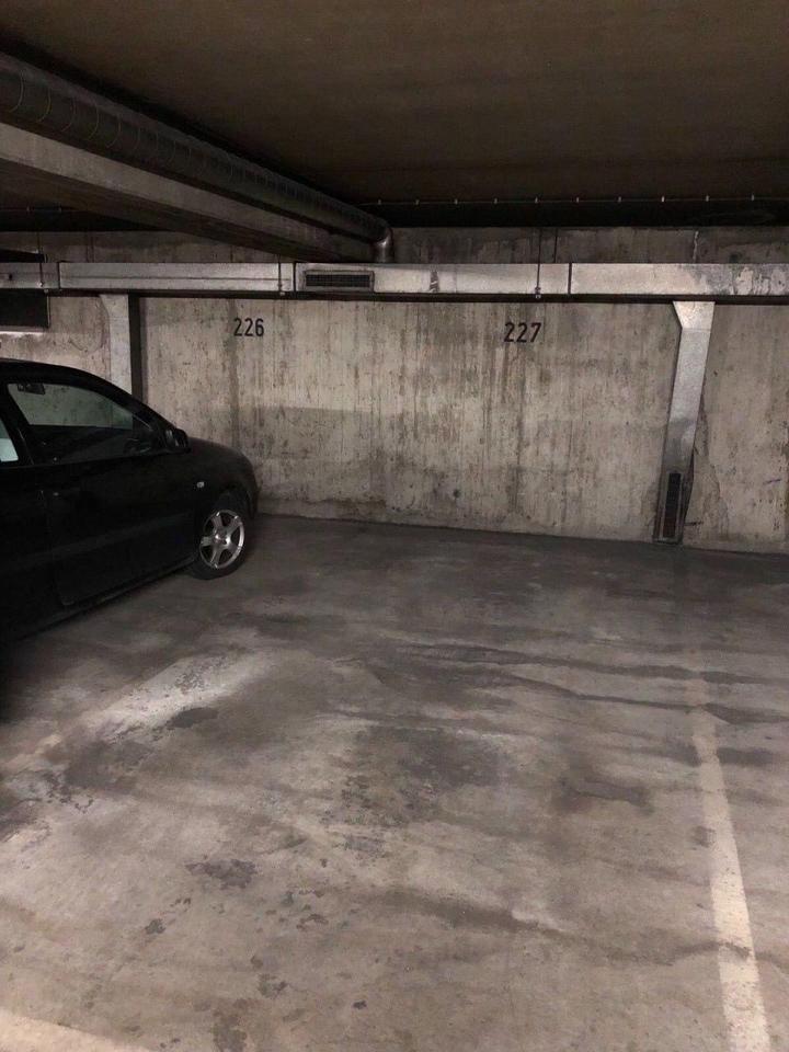 Tiefgarage mit Fernbedienung in Erlangen