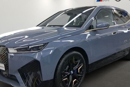 BMW iX 40.824 km 44.980 &euro; München 81827