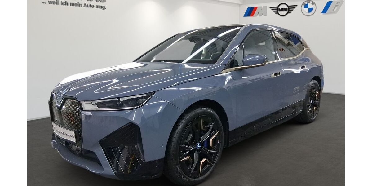BMW iX 40.824 km 44.980 &euro; München 81827