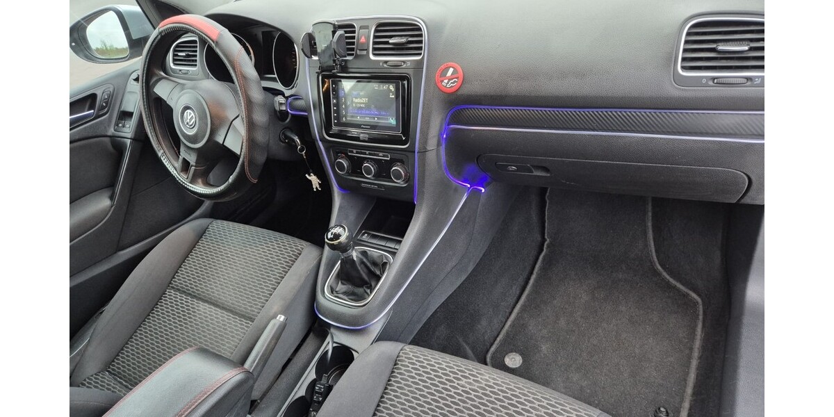 VW Golf 220.000 km 6.400 € Glauchau 08371