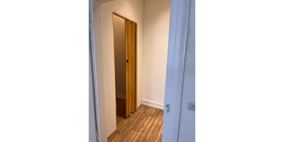 Etagenwohnung Karlsruhe Innenstadt-Ost - 2 Zimmer, 56 m&sup2;, 1.030&euro; | Angebot:26039077