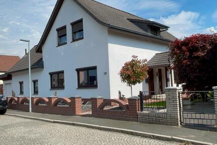Zweifamilienhaus-Teilvermietung Blumenthal Kaltmiete 800