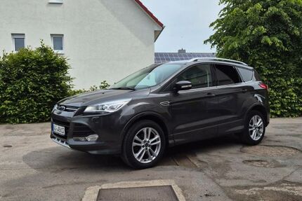 Ford Kuga 160.000 km 8.499 &euro; Nordstemme 31171