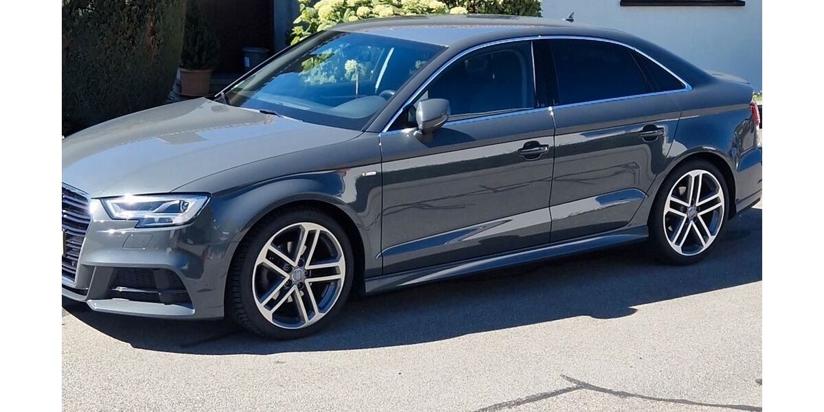 Audi A3 112.000 km 18.200 &euro; Eningen u.A. 72800