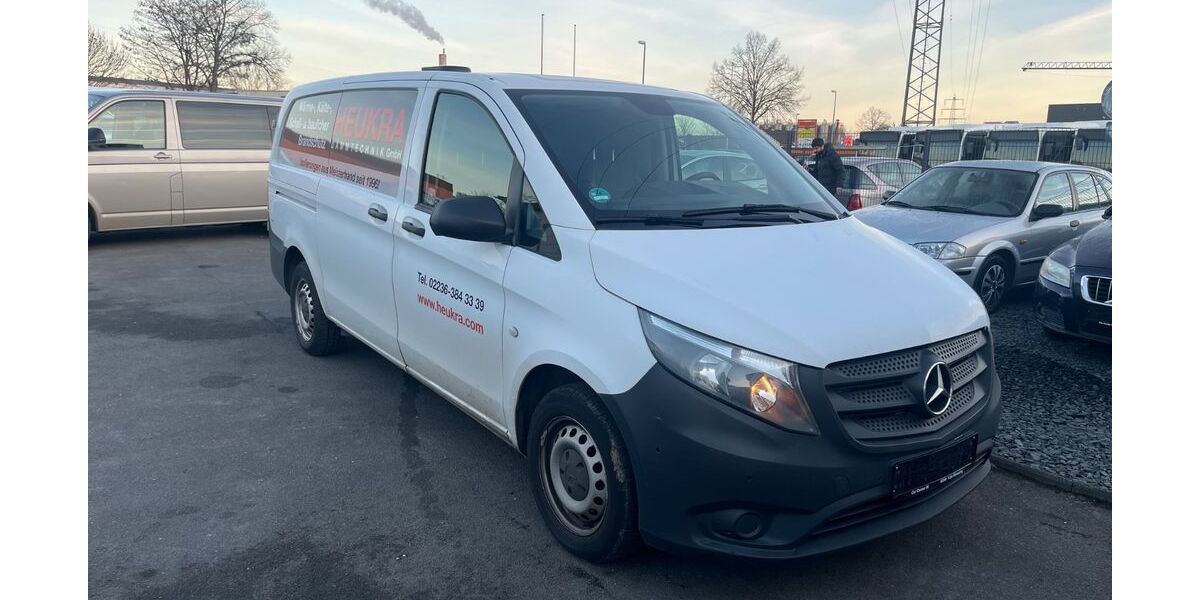 Mercedes-Benz Vito 180.000 km 9.990 &euro; Wesseling - Köln 50389