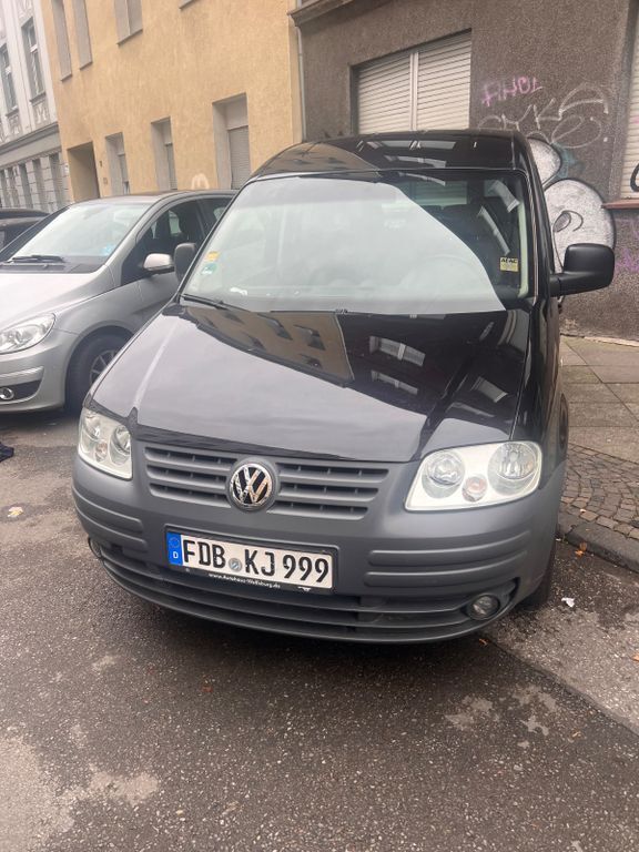VW Caddy 236.000 km 4.000 € Dortmund 44147