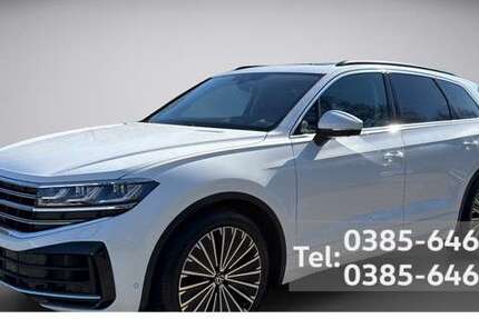 VW Touareg 27.400 km 59.888 &euro; Schwerin 19061