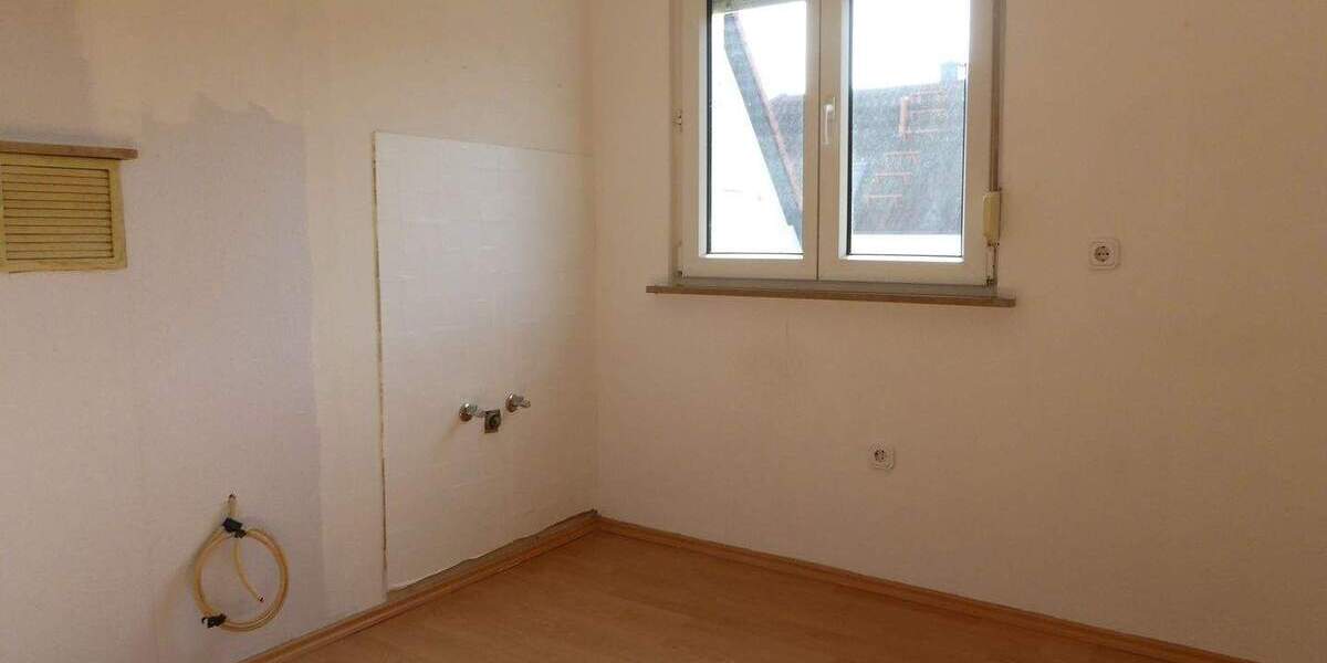 Einfamilienhaus Griesheim - 1 Zimmer, 120 m&sup2;, 490.000&euro; | Angebot:26863264