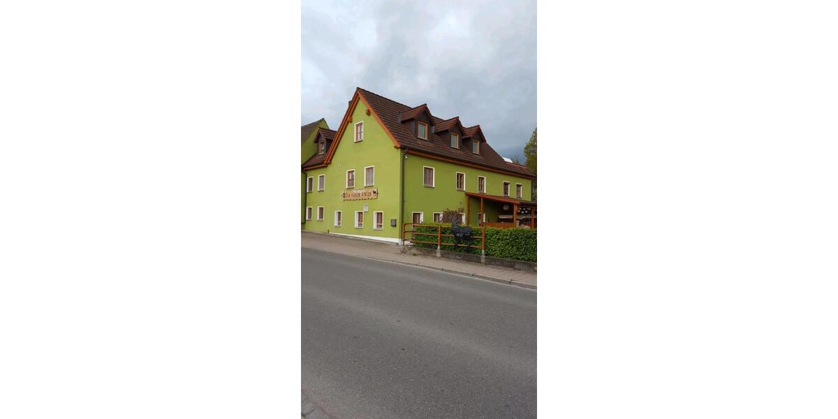 Mehrfamilienhaus, Wohnhaus Röttenbach - 7 Zimmer, 220 m&sup2;, 780.000&euro; | Angebot:24743624