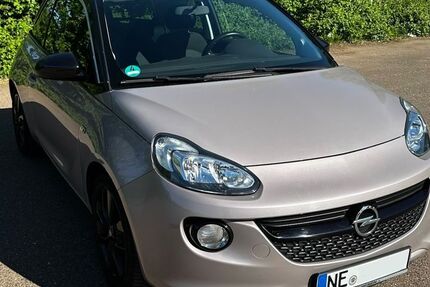 Opel Adam 88.690 km 8.700 &euro; Neuss 41468