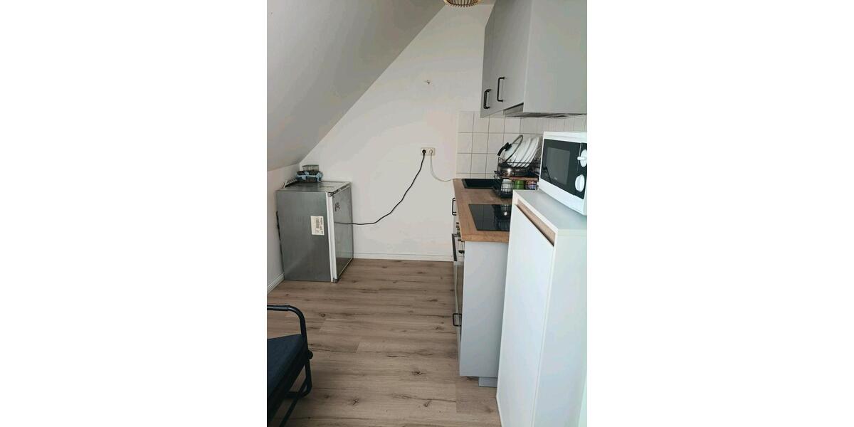 Dachgeschoßwohnung Angermünde - 1 Zimmer, 35 m&sup2;, 400&euro; | Angebot:26316474