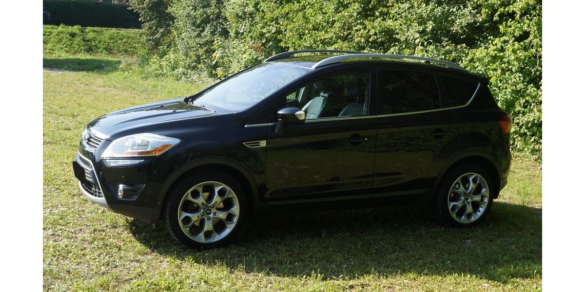 Ford Kuga 170.000 km 8.399 &euro; Senden 89250