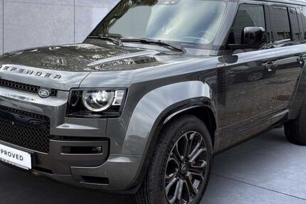 Land Rover Defender 2.600 km 199.899 € Hamburg 22525