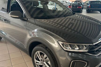 VW T-Roc 2.780 km 29.690 &euro; Batzhausen 92358