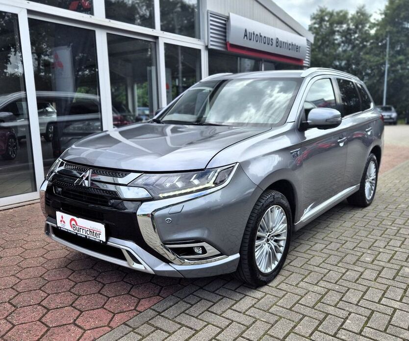 Plug-in Hybrid Outlander