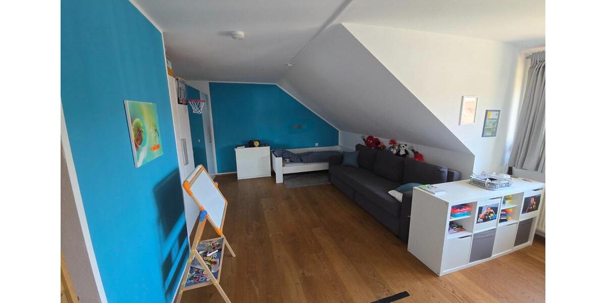 Reihenhaus Knittlingen - 4 Zimmer, 132 m&sup2;, 1.350&euro; | Angebot:25950762