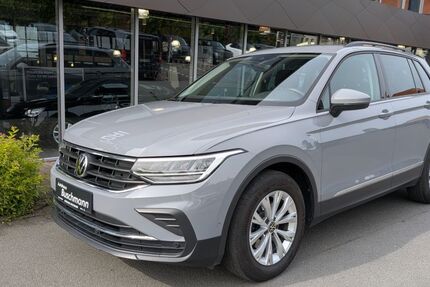 VW Tiguan 74.800 km 24.490 &euro; Herford 32049