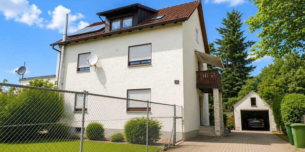 Etagenwohnung Maxhütte-Haidhof Haidhof - 6 Zimmer, 113 m&sup2;, 199.000&euro; | Angebot:27019272