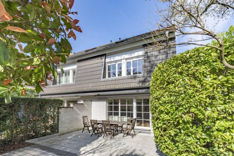 Doppelhaushälfte Köln Marienburg - 5 Zimmer, 158 m&sup2;, 1.260.000&euro; | Angebot:26499010