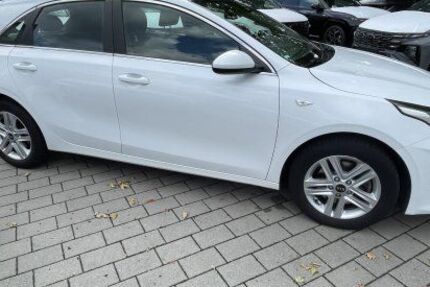 Kia ceed / Ceed 52.000 km 17.400 € Heilbronn 74074