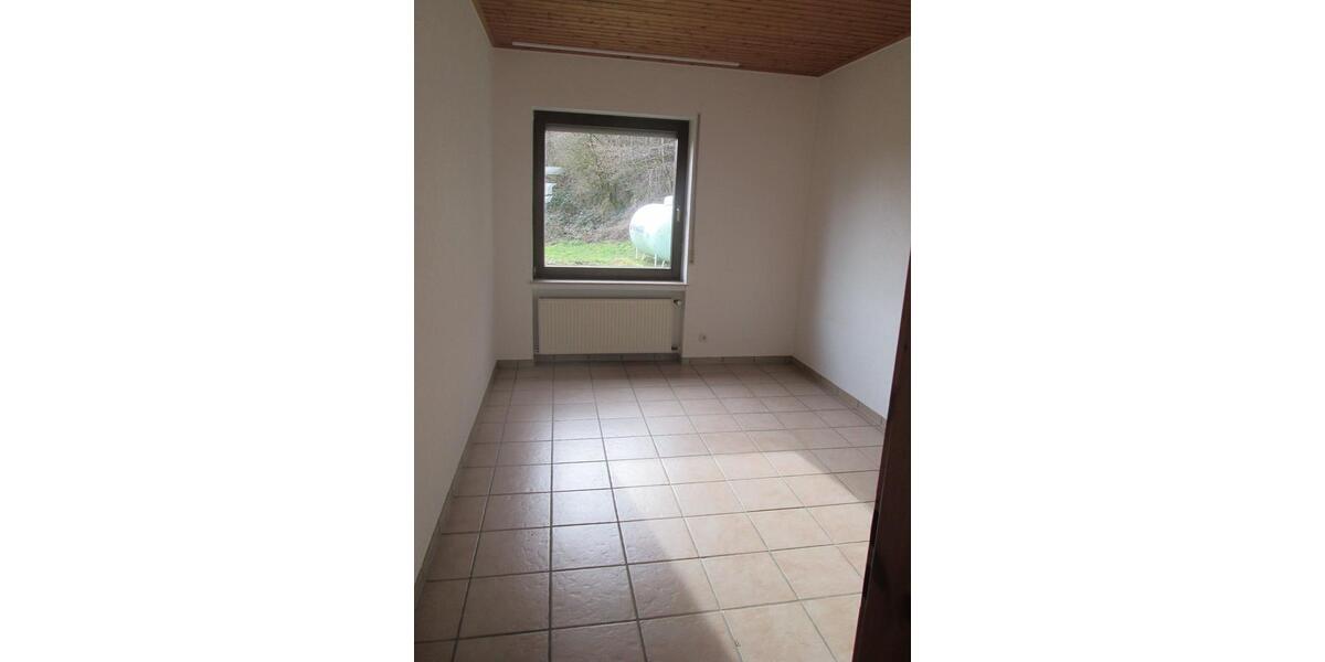 Einfamilienhaus Bettenfeld - 3 Zimmer, 77 m&sup2;, 700&euro; | Angebot:26053265