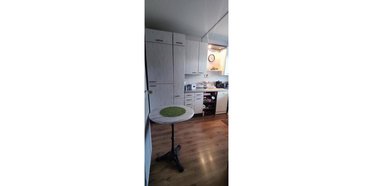 Etagenwohnung Grünberg - 3 Zimmer, 90 m&sup2;, 229.000&euro; | Angebot:24716036